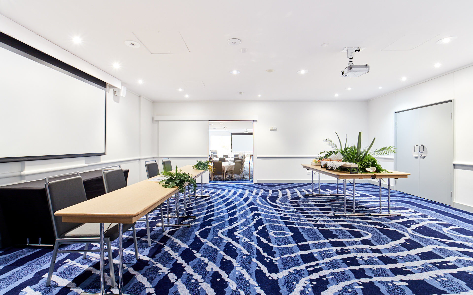 Dunbar Meeting Room