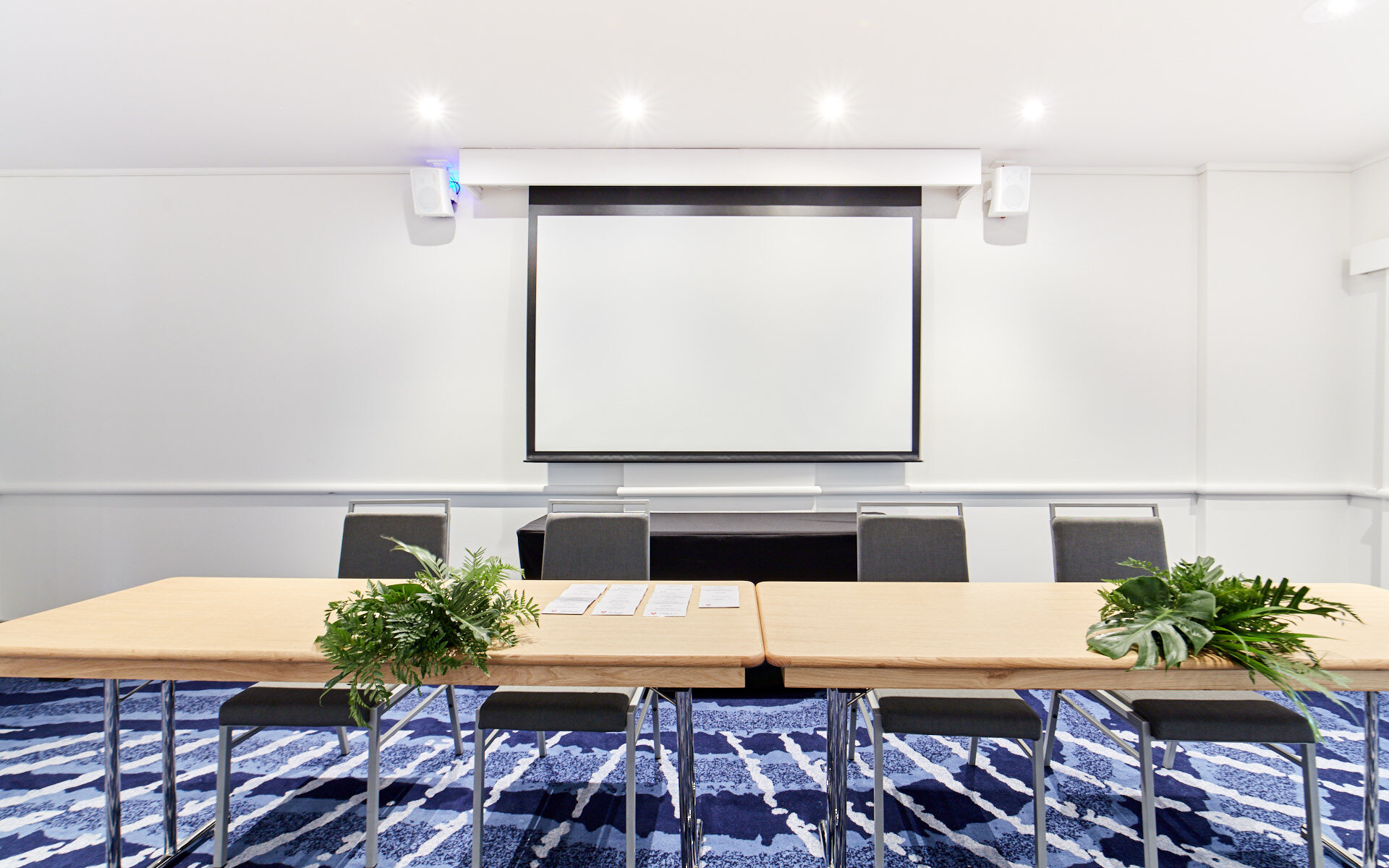 Dunbar Meeting Room